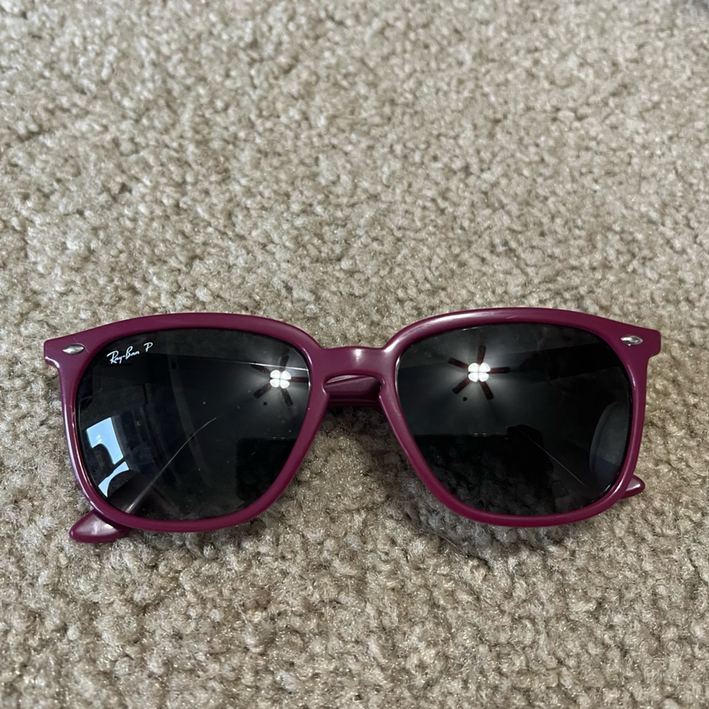 Ray-Bans, Maroon